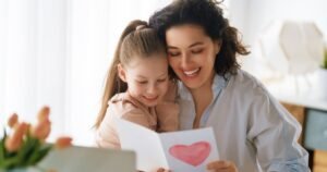 Quando o ano chega ao fim, a força de ser mãe imigrante se revela