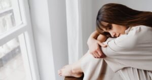 Dependência emocional x Parceria saudável: quando o amor deixa de ser liberdade