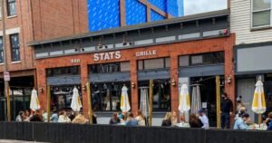 Boston se despede: bares e restaurantes tradicionais fecham as portas