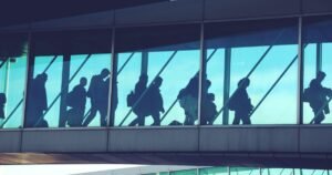 Paralisação nos EUA: Falta de Verba pode Fechar Aeroportos em 2026