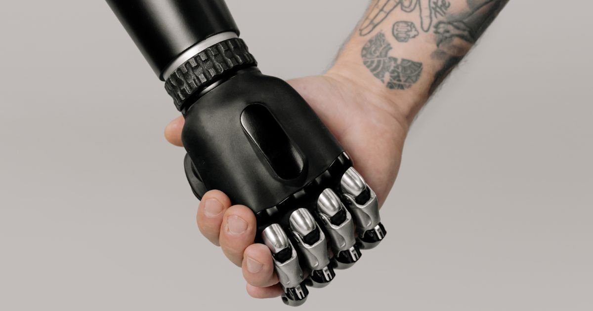 O “Trabalho de Conexão”: Por que a Inteligência Artificial não substitui a empatia humana?