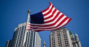 Inflação nos EUA dispara com salto recorde nos preços dos combustíveis