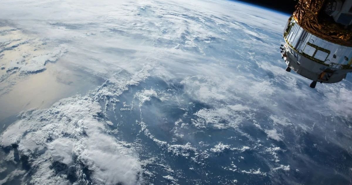 EUA Confirmam Armas em Órbita e Elevam Tensão na Corrida Espacial