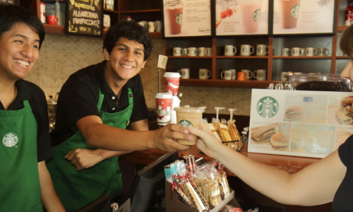 Menu da Starbucks Traz Café com Proteína e Novas Formas de Personalização