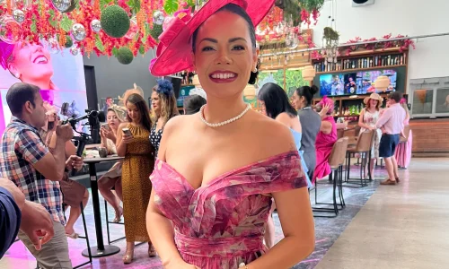 Sabrina DeSouza Lança o Livro: Desperte Sua Força – A Coragem de Recomeçar