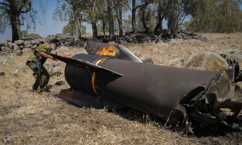 Trump anuncia cessar-fogo entre Israel e Irã, mas clima segue instável