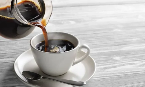 Café pode estar associado a envelhecimento mais saudável, aponta estudo