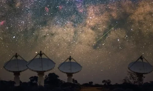 Sinal misterioso vindo do espaço intriga cientistas