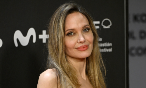 Angelina Jolie afirma que “não reconhece” os EUA ao falar sobre liberdades