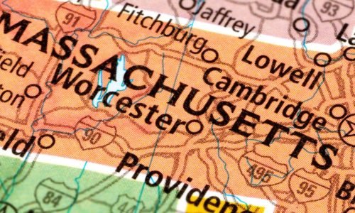 Excursionistas de Massachusetts são resgatados em montanha de NH após ignorarem alertas de perigo