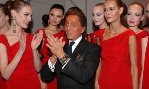 Valentino Garavani, ícone da moda, morre em Roma aos 93 anos
