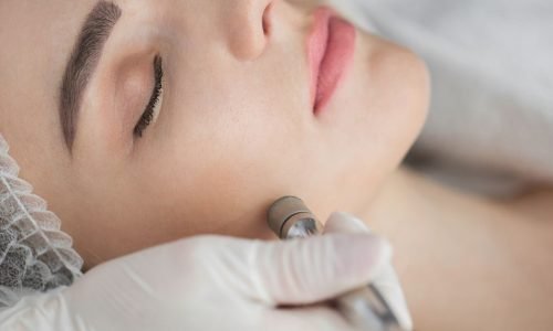 Gerenciamento da Idade vs Vaidade: A Estética como Ativo