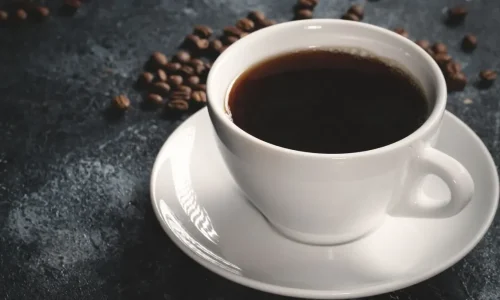 Preço do café nos EUA tem maior alta anual desde 1997 com tarifaço de Trump sobre o Brasil