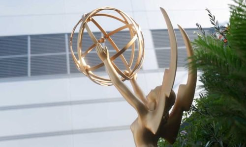Emmy Awards 2026: Saiba Onde Assistir e Confira as Principais Séries Indicadas