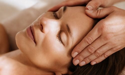HEAD SPA: O Ritual de Descompressão que a sua Mente Merece