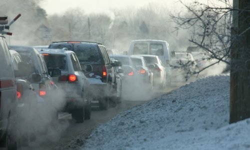 Neve e chuva devem tornar o retorno para casa perigoso nesta terça-feira em Massachusetts