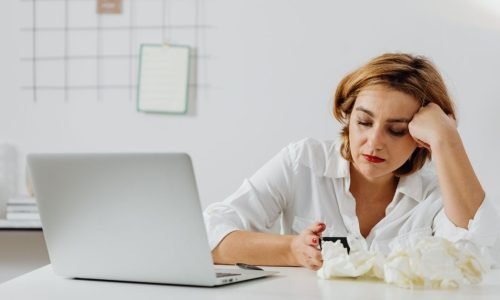 Sobrevivência Hoje: A Arte de Recuar para Avançar