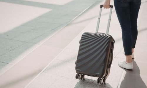 O luto migratório: a dor invisível de tudo aquilo que você precisou deixar para trás